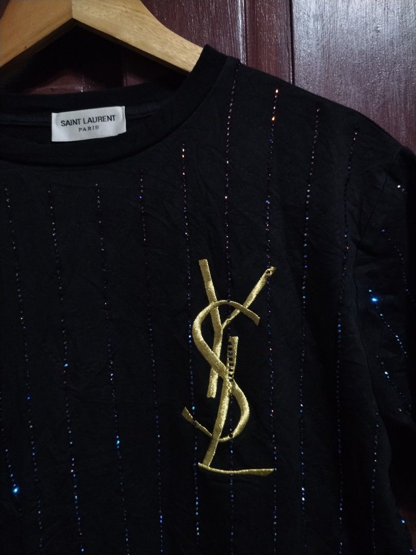 YSL (Category: Announcements) located in Caloocan City. Submitted by lux.05 (Listing ID 1468639724, Image 3). Description: no issue excellent to new size med to large color rate 9*5/10 cut washtag lang looks good naman DM.