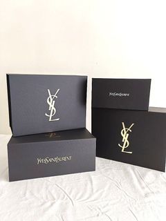 (Category: ) located in . Submitted by kaythecloset (Listing ID 1468523648, Image 1). Description: .