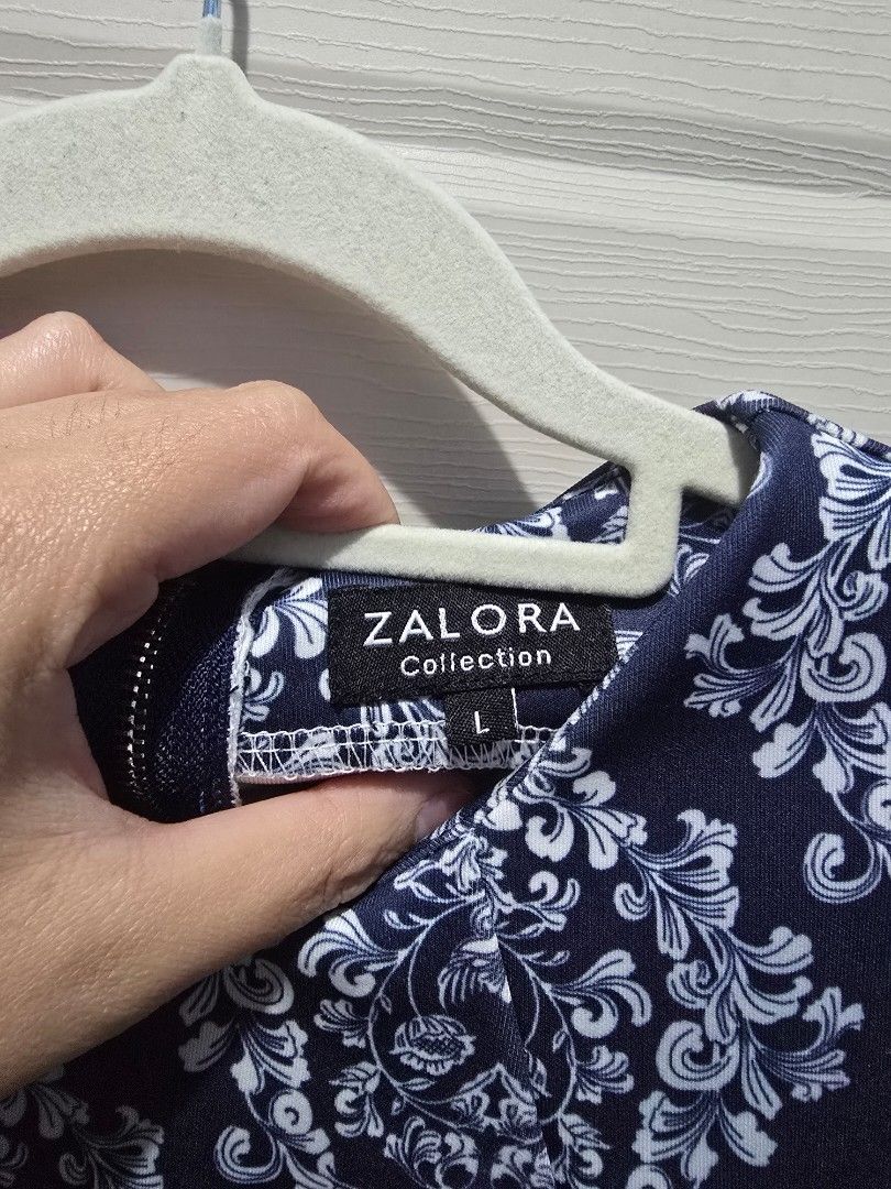 Zalora Neoprene Top (Category: Sleeveless) located in Quezon City. Submitted by dinesaur (Listing ID 1468688913, Image 2). Description: .
