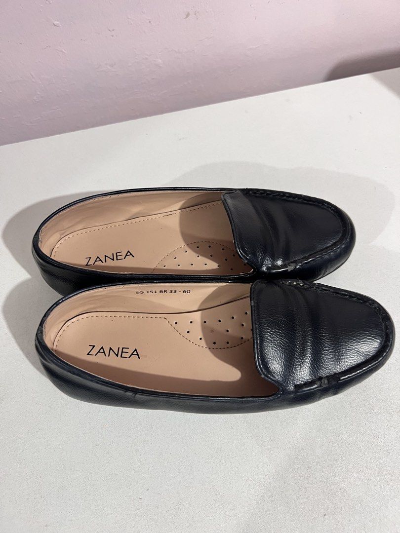 Zanea Black Loafers (size 6) (Category: Loafers) located in Imus. Submitted by colesj (Listing ID 1468542160, Image 2). Description: Selling my preloved Zanea black loafers, size 6. • Brand: Zanea • Color: Black • Size: 6 • Condition: Preloved.