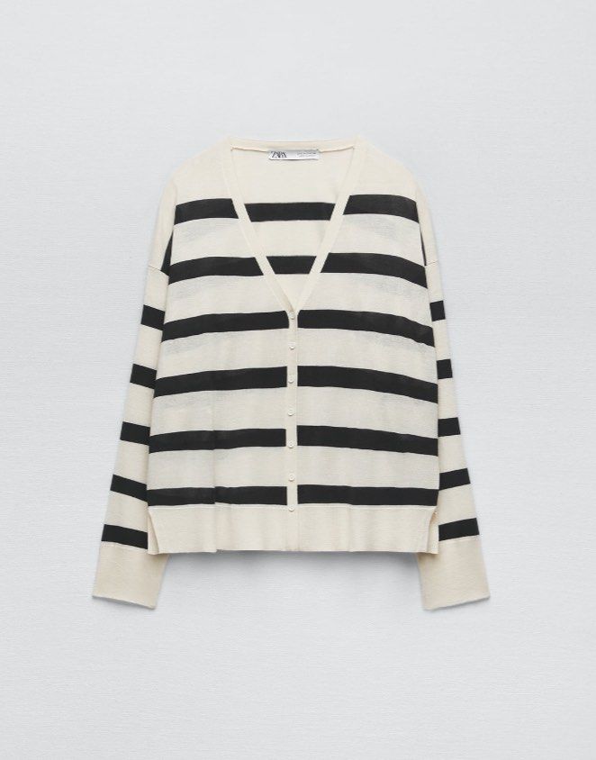Zara Cardigan (Category: Coats, Jackets and Outerwear) located in Manila. Submitted by love.lyxph (Listing ID 1468614928, Image 1). Description: Zara Stripes Cardigan.