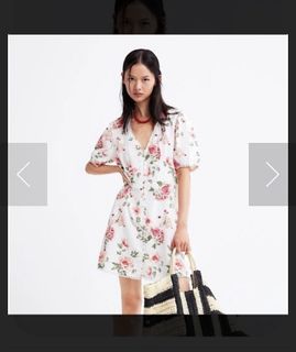 (Category: ) located in . Submitted by amorhesthrift (Listing ID 1468567339, Image 1). Description: .