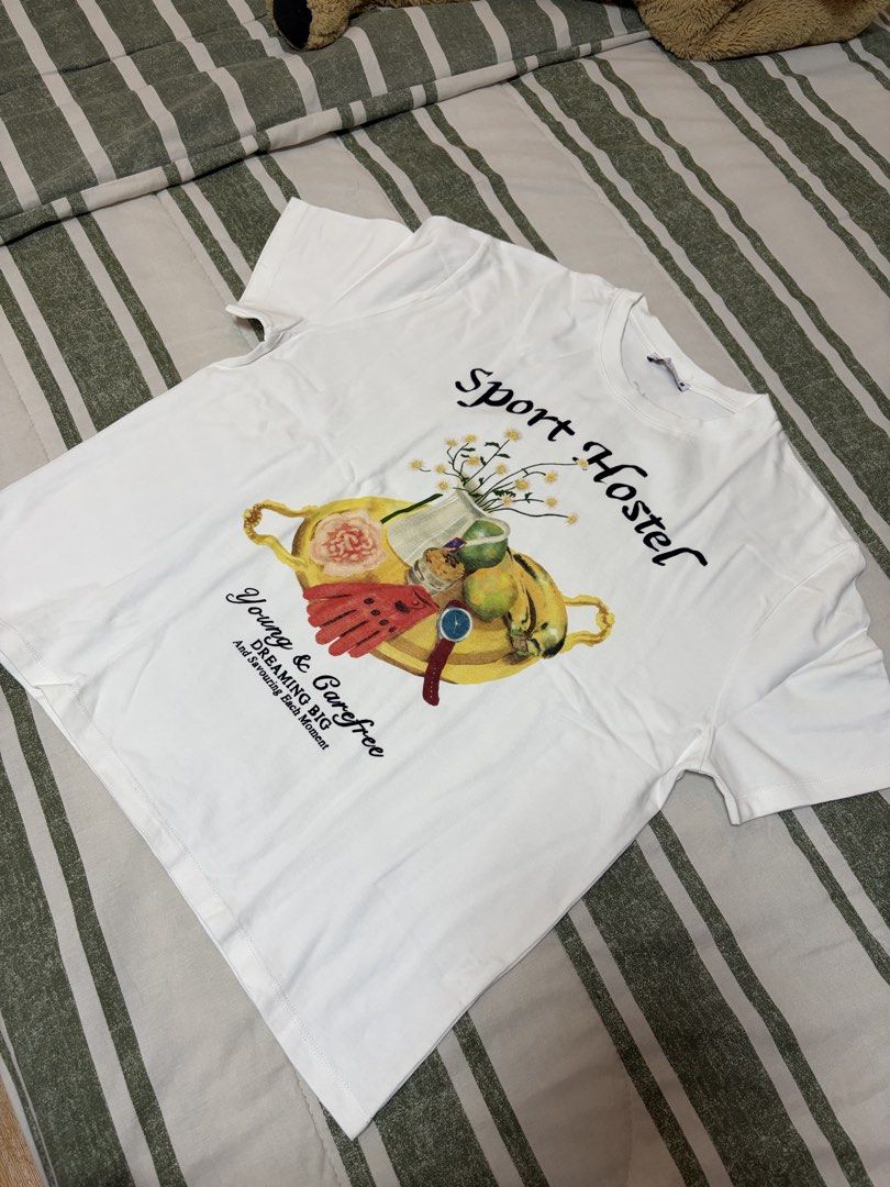 Zara Graphic T-Shirt (Category: Shirts) located in Quezon City. Submitted by morespace555 (Listing ID 1468582650, Image 1). Description: .