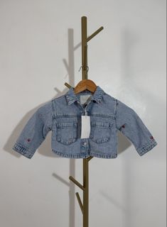 (Category: ) located in . Submitted by shopper_xoxo (Listing ID 1468513525, Image 1). Description: .