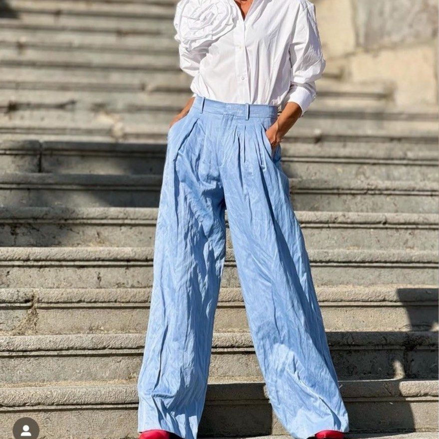 ZARA WRINKLED PLEATED PANTS (Category: Other Bottoms) located in Manila. Submitted by salesscout (Listing ID 1465834621, Image 1). Description: Zara Wrinkled Pleated Pants (ZW Collection).