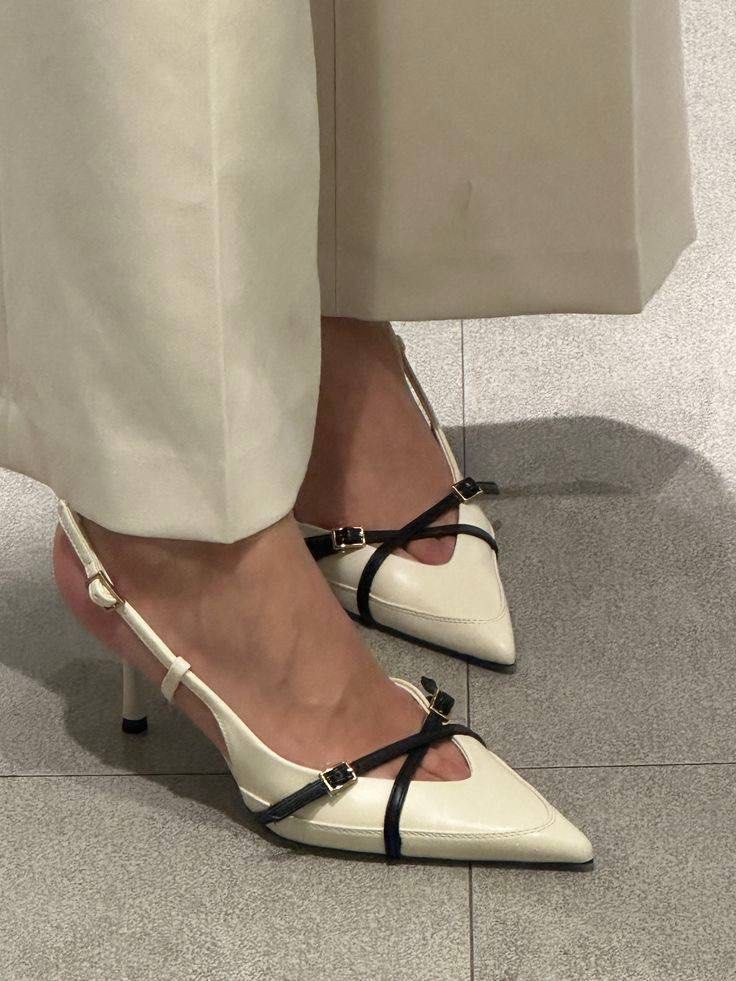 ZR White Pointed Heels (Category: Heels) located in Manila. Submitted by aiman_sole5 (Listing ID 1468656123, Image 3). Description: CLASSY GIRL HEELS ARE HERE! 🤍🖤👠 the perfect combination of timeless elegance and chic details. these beauties are made for girls who love a polished, sophisticated look! ₱985 only! - with box and paperbag Available size: 35. 36. 37. 38. 39. 40 📍 Imus, Cavite 📍 Dasma, Cavite - Lalamove available (same day deliver
