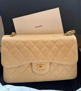 (Category: ) located in . Submitted by luxurycollectionhouse (Listing ID 1468848135, Image 1). Description: .