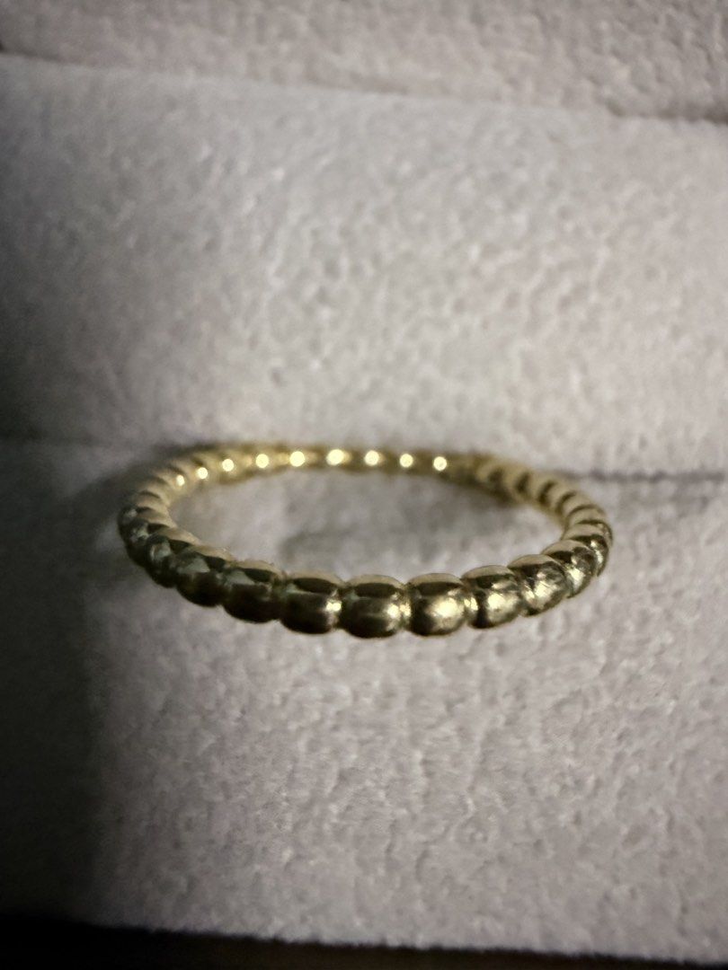 18K Gold Bubble ring 1.01 Grams size 5 (Category: Luxury Accessories) located in Caloocan City. Submitted by flamingo_heart04 (Listing ID 1468787429, Image 1). Description: Selling low only ❤️ 18K Gold Bubble ring 1.01 grams Size 5 Please do not haggle as the price is very low na. Thank you.