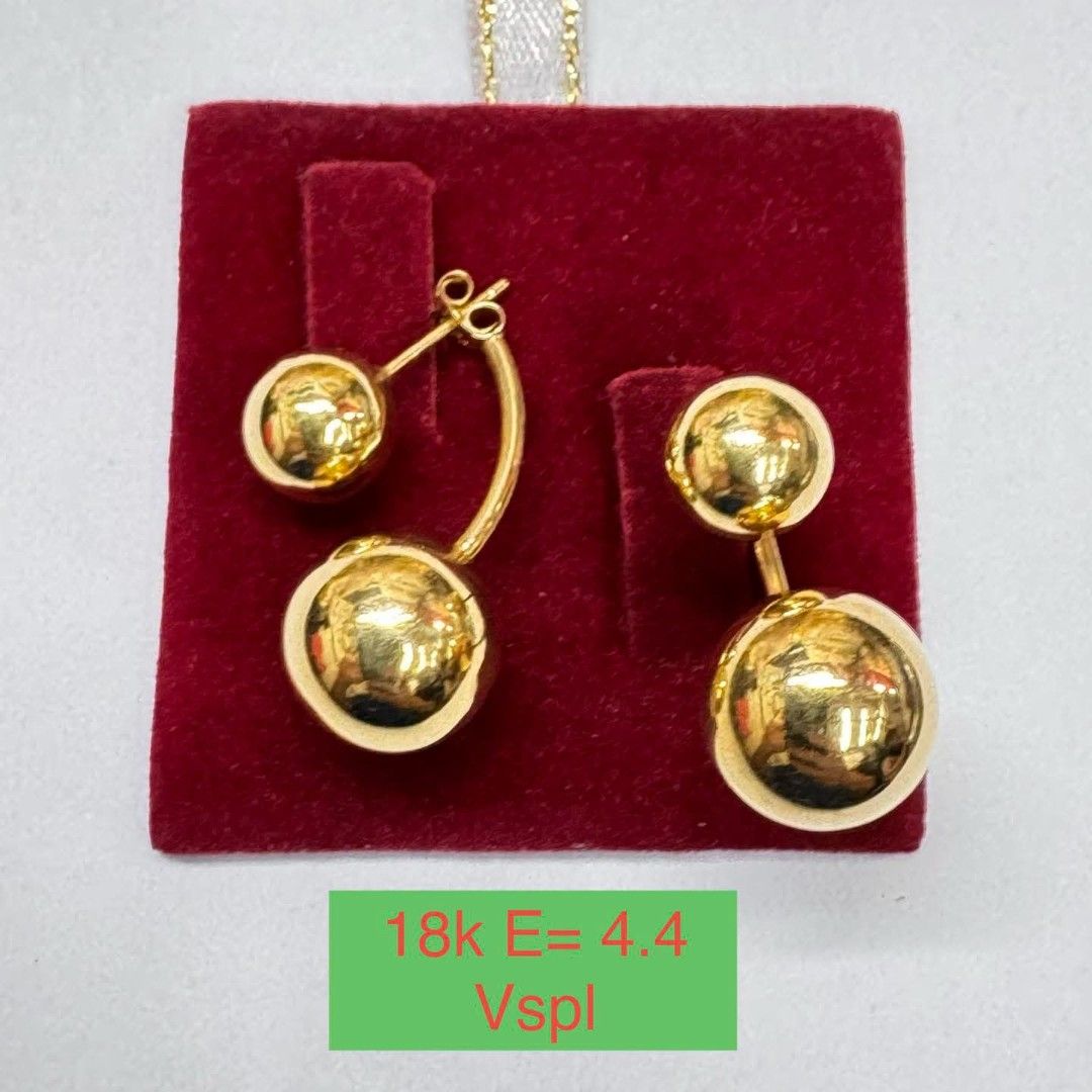 18k Gold Double Ball Earrings 4.4g (Category: Earrings) located in Marikina City. Submitted by jhem.andcojewelry (Listing ID 1468713936, Image 1). Description: - Material: Solid 18k yellow gold - Design: Double ball drop with secure post backs - Weight: 4.4 grams - Finish: High polish, catches the light nicely - Versatility: Classic piece, perfect for casual or formal wear.
