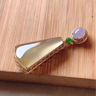 (Category: ) located in . Submitted by chuanshifeicui (Listing ID 1468712813, Image 1). Description: .