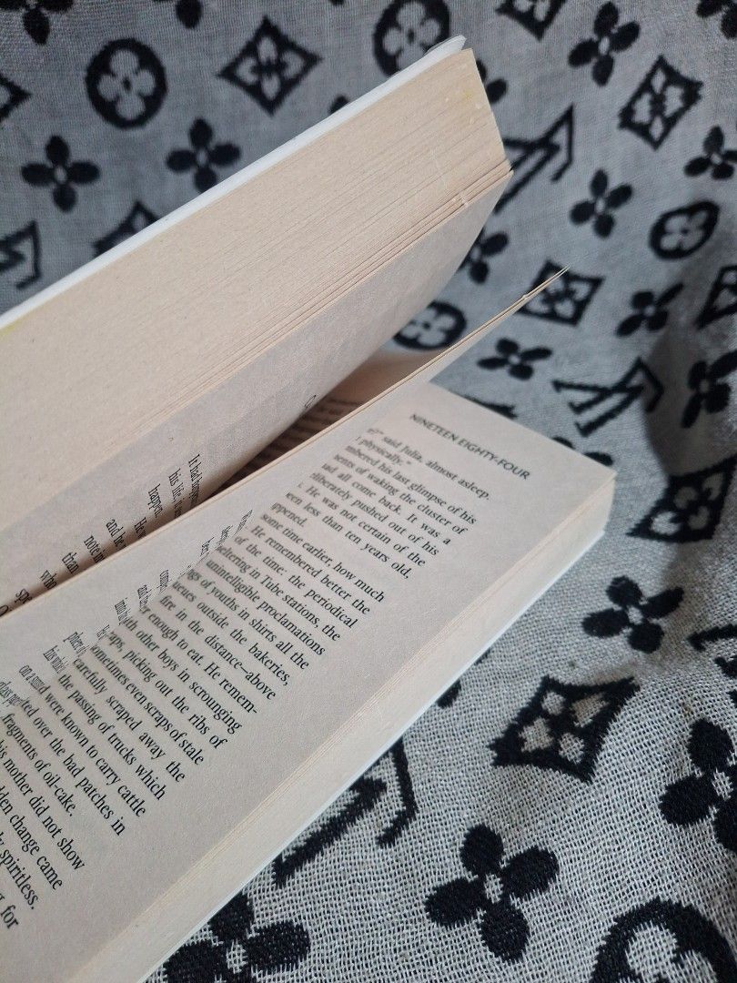 1984 by George Orwell (Category: Storybooks) located in Puerto Princesa. Submitted by beepbobib (Listing ID 1468896154, Image 3). Description: Please keep in mind that these are second-hand books, so kindly manage your expectations. ⭐️ I can send more pictures upon request. ⭐️ Payment-first policy. ⭐️ No rush shipping, please. ⭐️ The miner will shoulder the shipping fee (SF). Our courier is J&T ⭐️can do meet up in : Baywalk Puerto Princesa ⭐️Loca