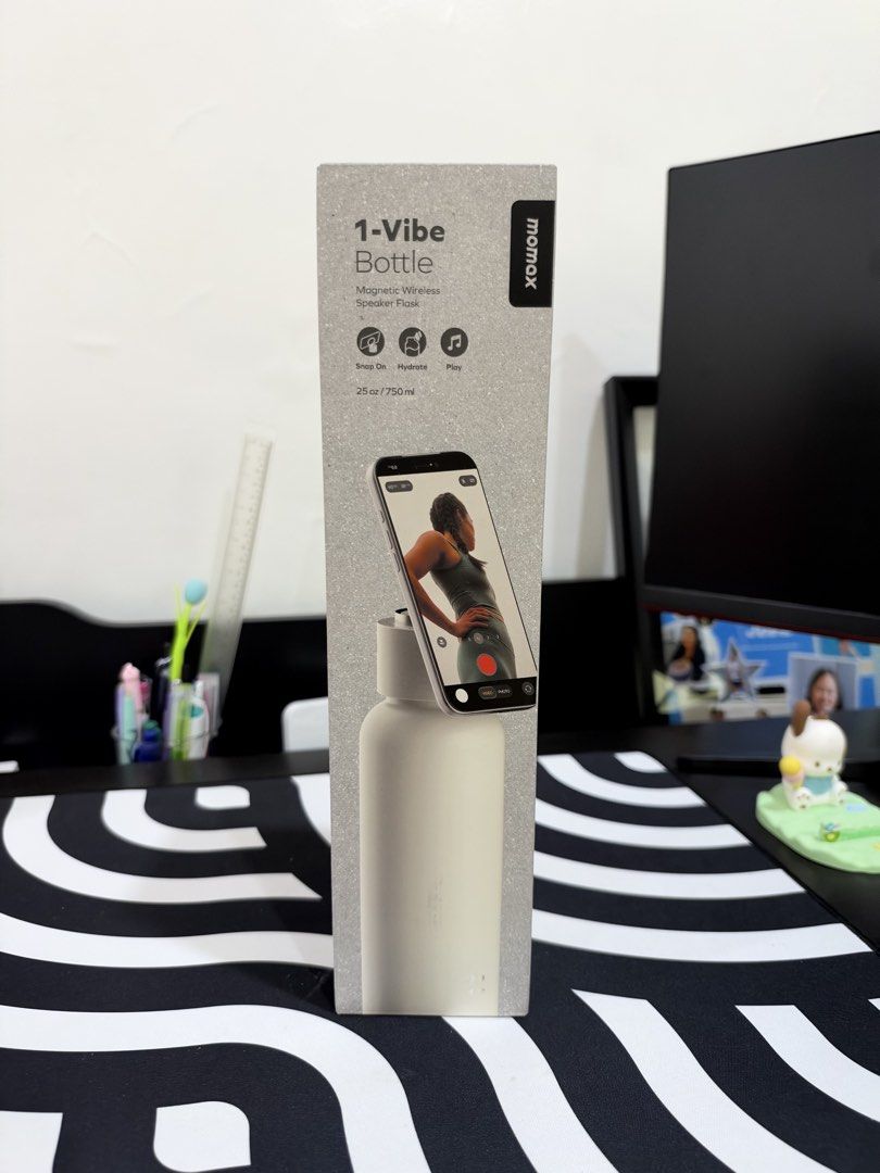 1-Vibe Bottle Momox (Category: Water Bottles & Tumblers) located in Quezon City. Submitted by sergioongjr (Listing ID 1468727175, Image 1). Description: 💧 Momox 1 Vibe Bottle – Stylish Reusable Water Bottle 🥤 Stay hydrated in style with the Momox 1 Vibe Bottle, a practical and modern reusable bottle designed for everyday use. Perfect for work, school, the gym, travel, outdoor activities, and more. ✨ Key Features: * 💧 Reusable Design – A conven