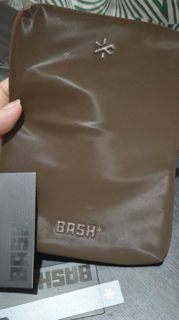 2026_Bash ZUBZERO Mini Wallet (Category: Luxury Bags & Wallets) located in Pasig City. Submitted by love11shop2020 (Listing ID 1468744733, Image 2). Description: Bash ZUBZERO Mini Wallet NO TO FAKE / DUPLICATE ITEMS ✔️ORIGINAL ✔️BRANDNEW ✔️Limited Offer / limited Stocks Only Price for Each Item 👍ready for pick up / on hand _ available 👍Location Pasig City 👍MOP Gcash / Maya / Gotyme / 👍CC Payment QRPH + 30.00 👍Feel FREE to Send Us DM -Direct 