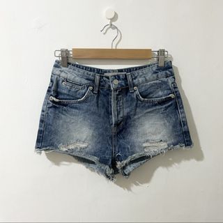 (Category: ) located in . Submitted by shop_qrated (Listing ID 1468835859, Image 1). Description: .