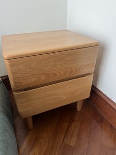 (Category: ) located in . Submitted by mmfurniture (Listing ID 1468724662, Image 1). Description: .