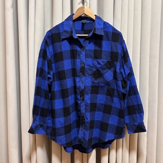 (Category: ) located in . Submitted by from99abovecloset (Listing ID 1468817419, Image 1). Description: .