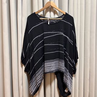 (Category: ) located in . Submitted by from99abovecloset (Listing ID 1468815033, Image 1). Description: .