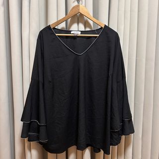 (Category: ) located in . Submitted by from99abovecloset (Listing ID 1468822662, Image 1). Description: .