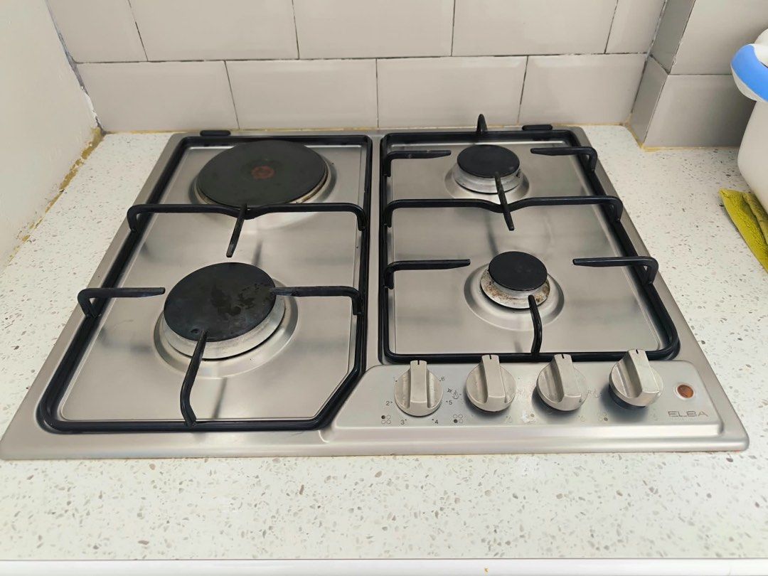 4-Burner Built-In Gas Hob ELBA (Category: Cookware & Accessories) located in Muntinlupa City. Submitted by 13gracious (Listing ID 1468721167, Image 1). Description: 4 total burners: 1 electric hotplate (top left) and 3 gas burners With regulator complete set and LPG. Manual igniter. .