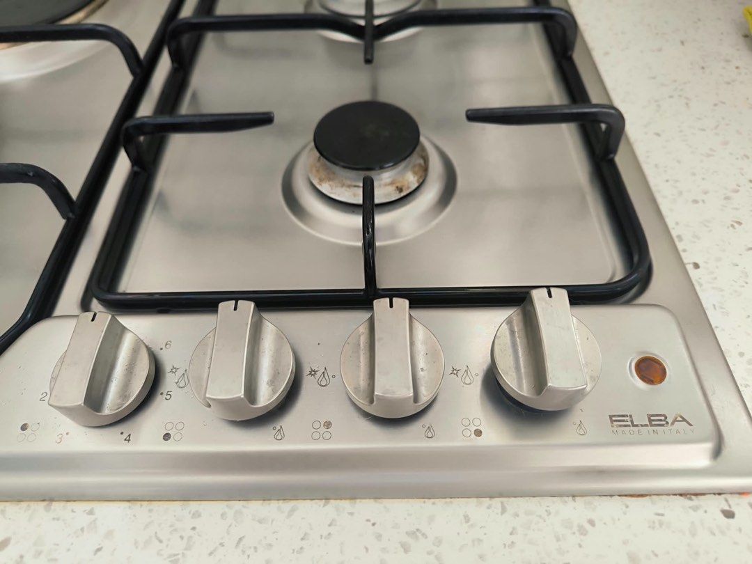 4-Burner Built-In Gas Hob ELBA (Category: Cookware & Accessories) located in Muntinlupa City. Submitted by 13gracious (Listing ID 1468721167, Image 2). Description: 4 total burners: 1 electric hotplate (top left) and 3 gas burners With regulator complete set and LPG. Manual igniter. .