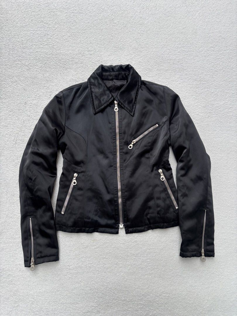 5351 Pour Less Femmes Zip Biker Jacket (Category: Coats, Jackets and Outerwear) located in Baguio. Submitted by thecollector2600 (Listing ID 1468734858, Image 1). Description: Pit to pit -18” Length-20” Shoulders-15” Sleeves-23”.