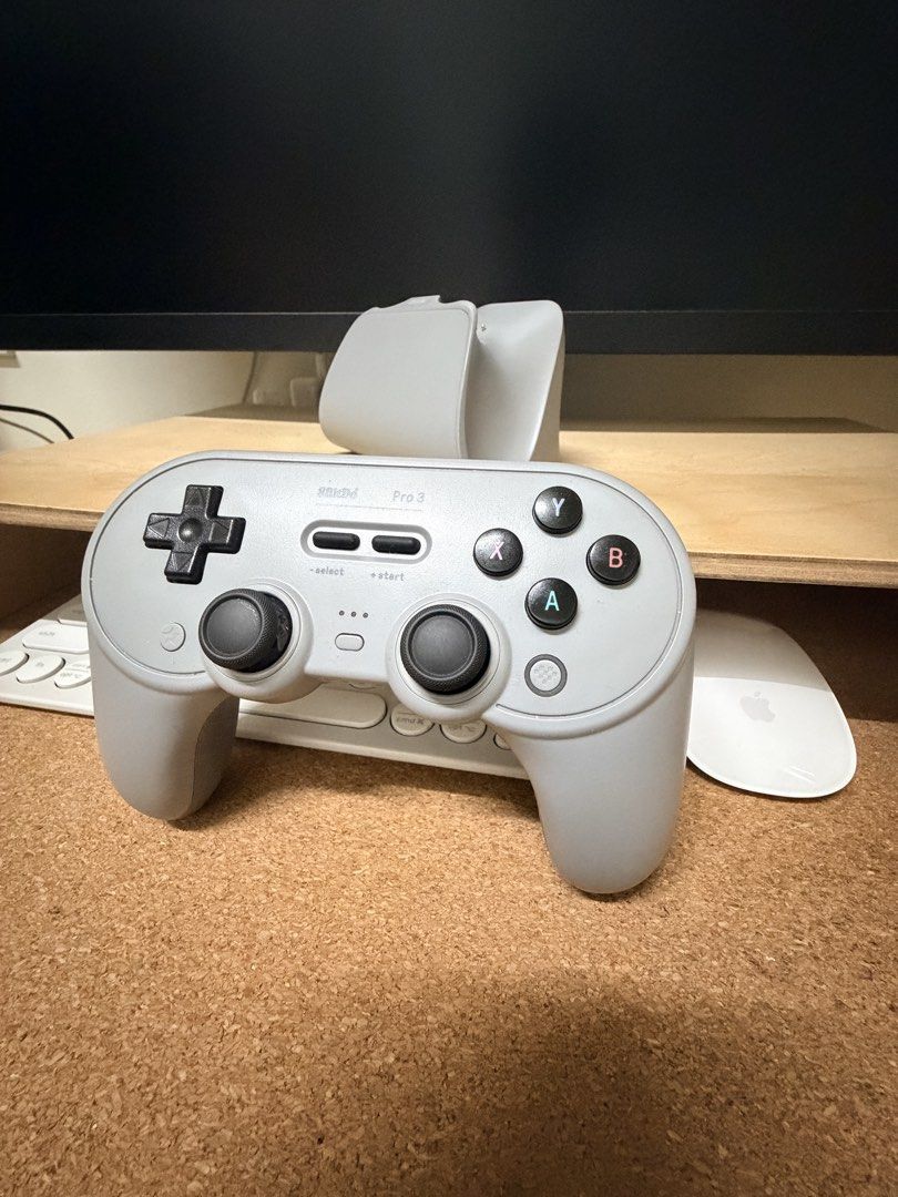 8BitDo Pro 3 (Category: Controllers) located in Taguig. Submitted by jmcuniverse1018 (Listing ID 1468887917, Image 1). Description: — Bought from DataBlitz One Bonifacio BGC — With original box — Extra pair — Chat me for more picture/details requests/questions — With Charging Station .