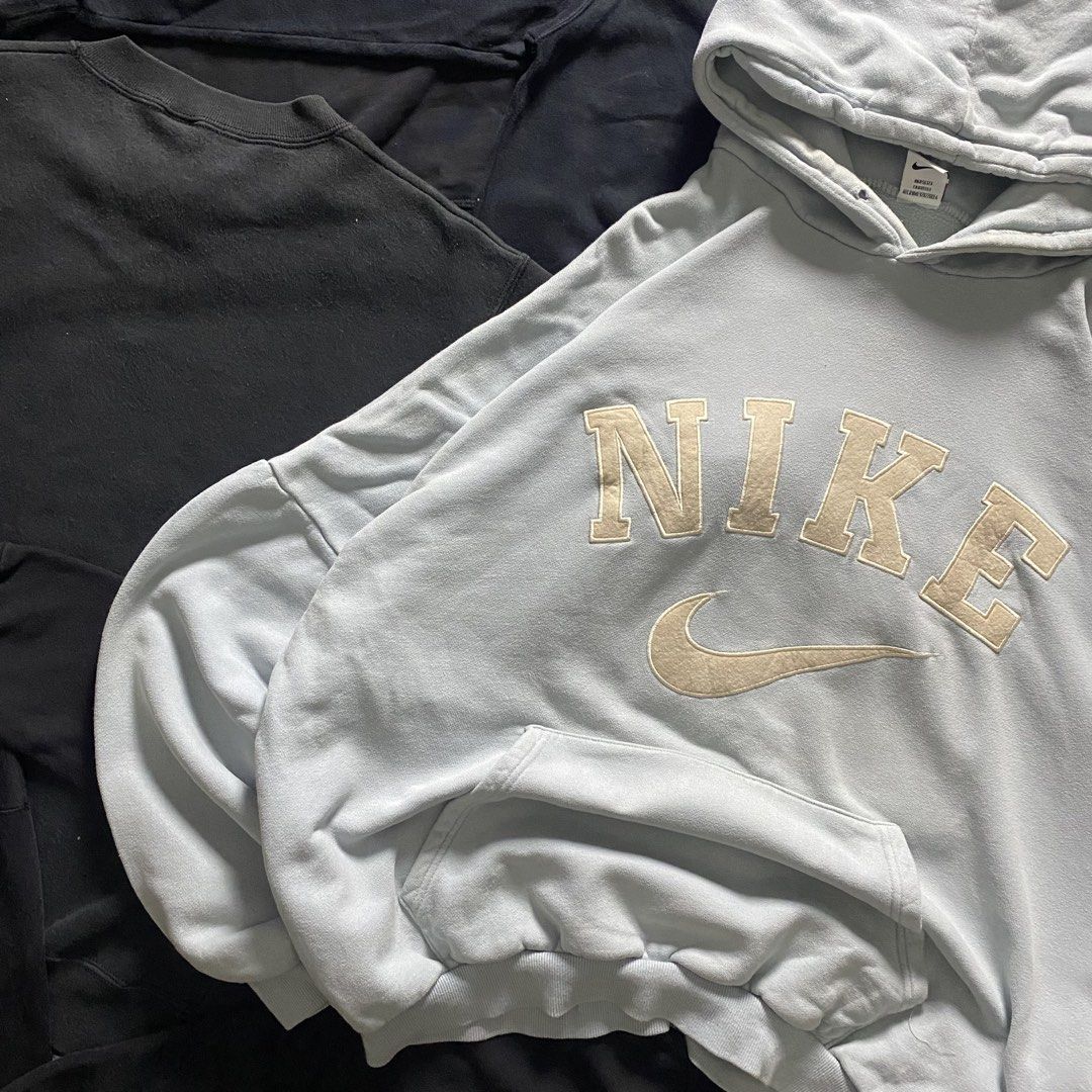 90's Nike Arc Logo (Category: Coats, Jackets and Outerwear) located in Quezon City. Submitted by wekidds (Listing ID 1468714112, Image 3). Description: Width: 30 Inches Length: 28 Inches.