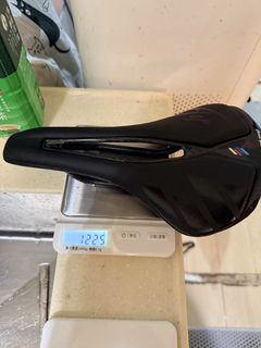 （分類：）位於 。 由 royroyroyyung 提交（商品編號 1468748660，圖片 1）。簡介： 。