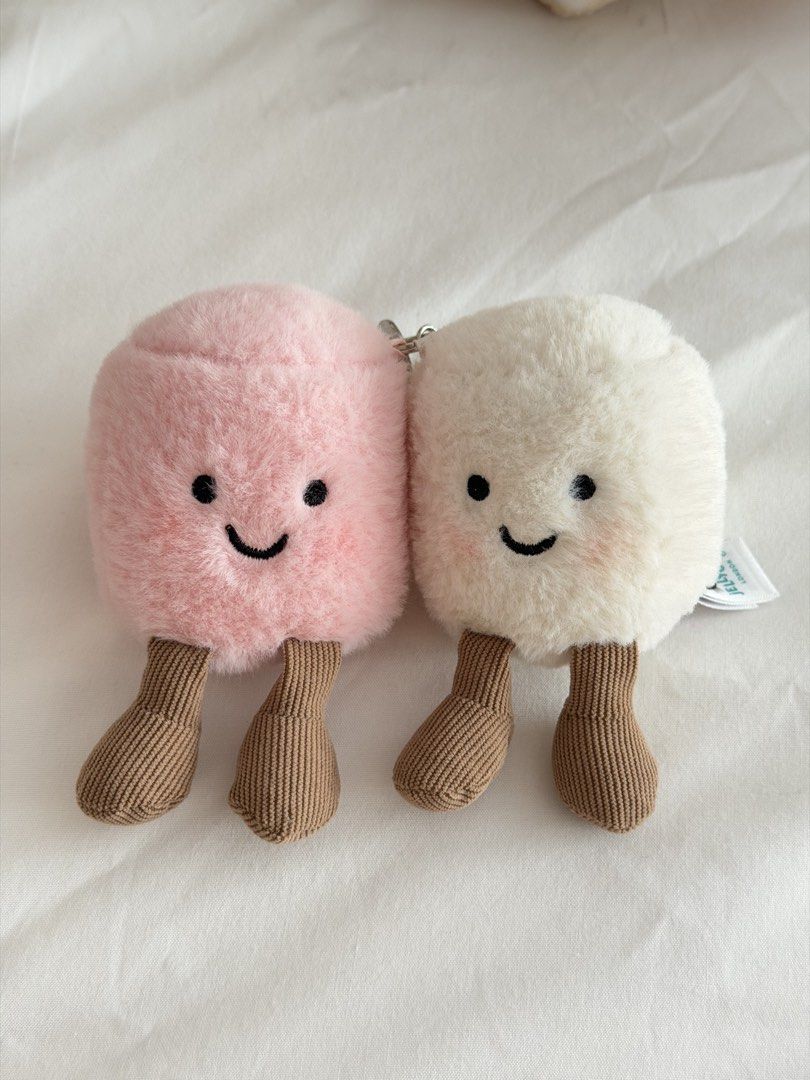 ʚɞ marshmallow amuseables jellycat (Category: Plushies & Soft Toys) located in Angono. Submitted by jeellycat (Listing ID 1468741096, Image 1). Description: ✿ not authentic .