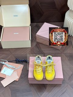 (Category: ) located in . Submitted by shoes.locker (Listing ID 1468806887, Image 1). Description: .