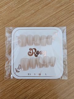 （分類：）位於 。 由 melodyyuyu 提交（商品編號 1468822501，圖片 1）。簡介： 。