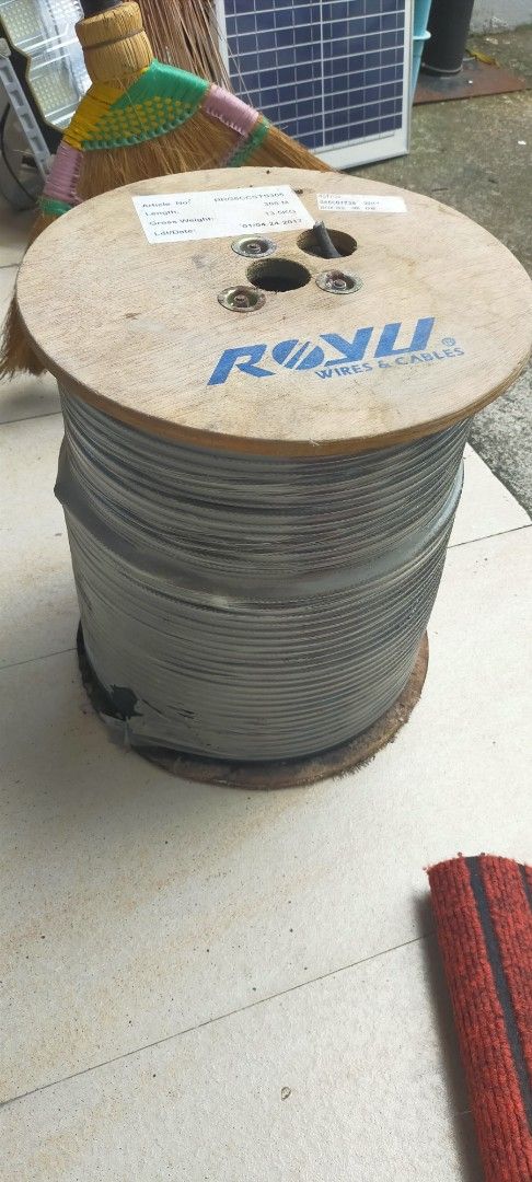 🔌 ROYU Wires & Cables — 305 Meters (Category: Looking For) located in Paranaque City. Submitted by gentle.declutter (Listing ID 1468792922, Image 1). Description: ✅ Brand: ROYU — trusted quality electrical wiring ✅ Part No.: RRG6CCSTS305 ✅ Length: 305 Meters — full wooden spool ✅ Gross Weight: 13.5 KG ✅ Condition: New, unused — still wrapped ✅ Great for: Construction, renovation, electrical projects.