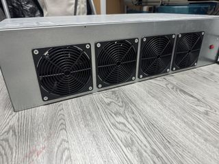 （分類：）位於 。 由 lucasc.123 提交（商品編號 1468790143，圖片 1）。簡介： 。