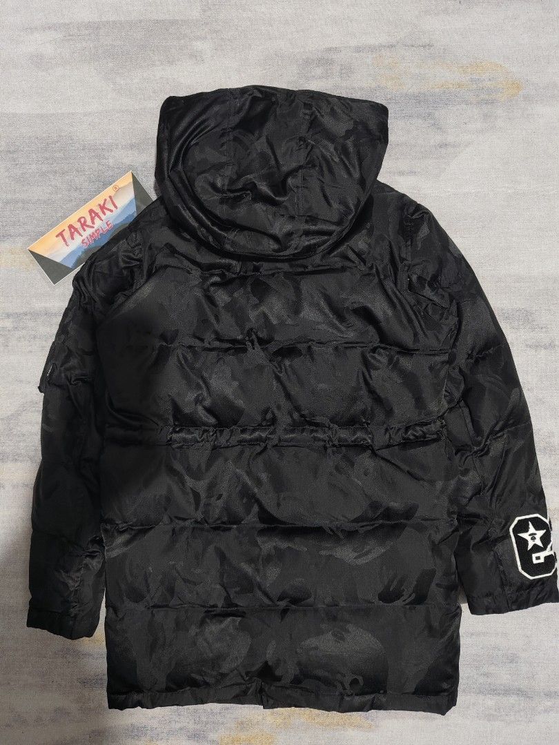 AAPE BY A BATHING APE PUFFER JACKET (Category: Coats, Jackets and Outerwear) located in Baguio. Submitted by igorotak.111.taraki.com (Listing ID 1468880528, Image 2). Description: FS AAPE BY A BATHING APE PUFFER JACKET AS NEW NO ISSUES SOLID NITO ♥️ L-29 W-19 ARM LEGNTH 23.5 SHOULDER - 16 CAN FIT S-M CAN DO DIRECT PM TO PURCHASE FOR FASTER TRANSACTION THANKYOU 🙏♥️.