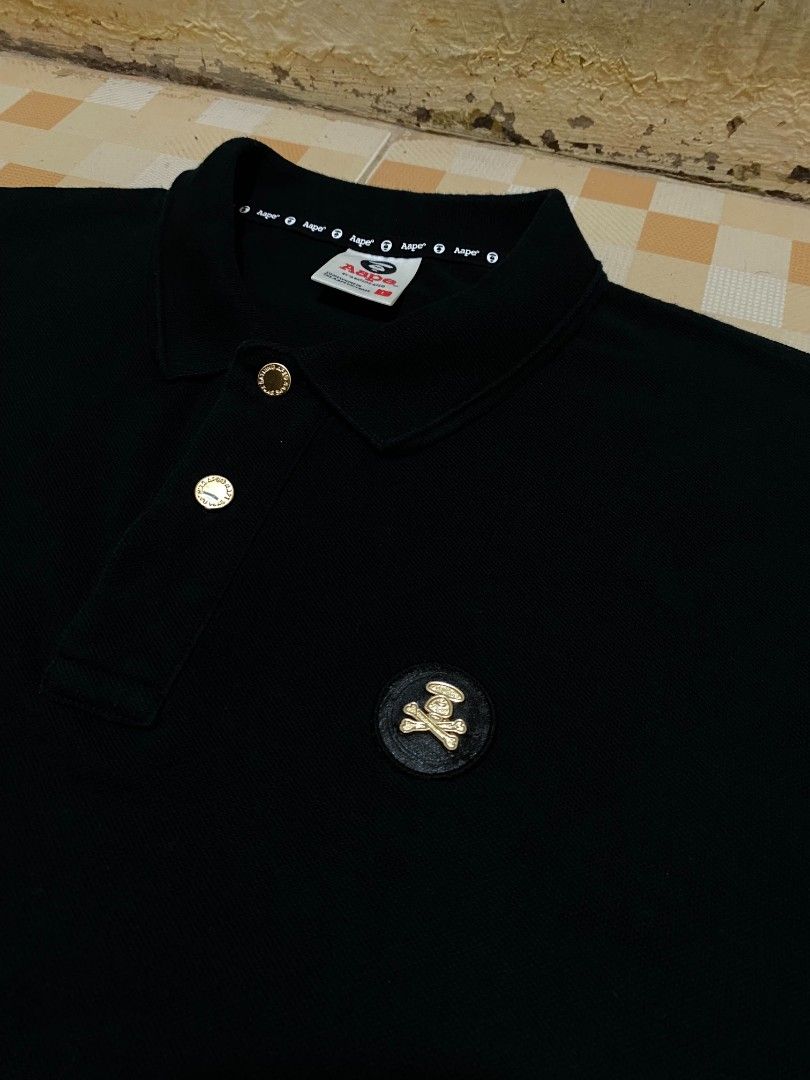 AAPE BY A*BATHING APE POLO (METAL LOGO) (Category: Tshirts & Polo Shirts ) located in Bacoor. Submitted by jemmskiee. (Listing ID 1468908527, Image 2). Description: AAPE BY A*BATHING APE POLO (METAL LOGO) DIMES W21 L29 BRANDNEW CONDITION COLOR RATE 10/10 NO ISSUE 📌LOC BACOOR CAVITE.