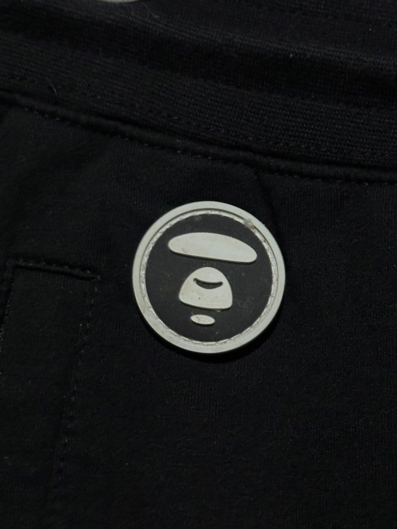 Aape Jogger (Category: Joggers) located in Ozamiz City. Submitted by quick_done_deals (Listing ID 1468869874, Image 3). Description: 🛒 ** Aape Jogger ** 💯 Excellent Condition 📐 Dimes: Length: 38 Waist: 30-34 🔍 Issue: None 🎨 Color Rate: 9.5 / 10.