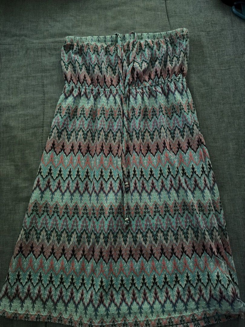 Accessorize Tube Dress Size S Multicolour Geometric Pattern (Category: Dresses) located in Manila. Submitted by jaehyun2829 (Listing ID 1468735645, Image 1). Description: - Size: Small - Pattern: Multicolour geometric with subtle metallic shimmer (99% polyester, 1% metallic fibers) - Style: Strapless tube dress with front drawstring and bead accents - Lining: Fully lined in solid teal blue fabric - Condition: Lightweight, warm-weather ready with 