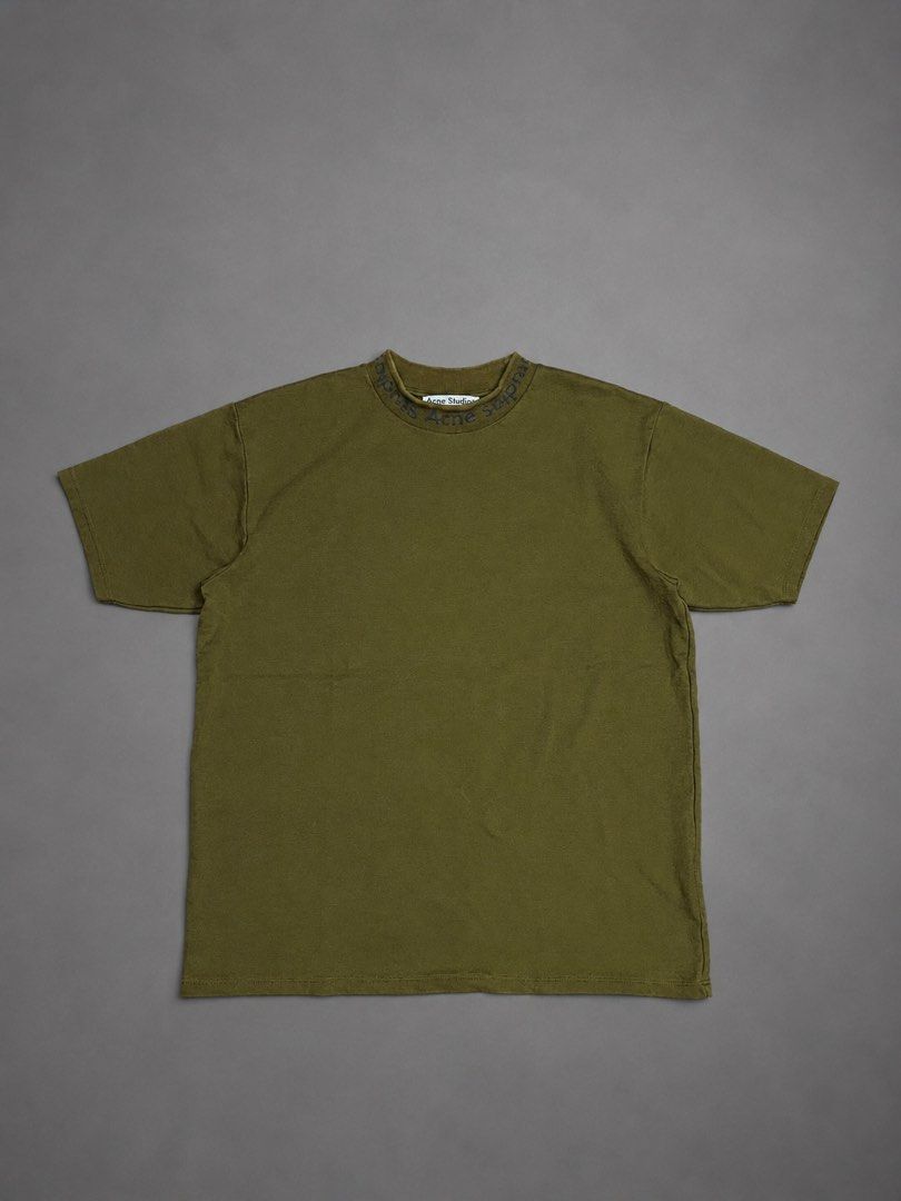 Acne studio round neck script (Category: Tshirts & Polo Shirts ) located in Urdaneta. Submitted by jayceegarageco. (Listing ID 1468896169, Image 2). Description: Acne Studio round neck script Prestine condition Size S on tag Dimension Length 25.4 Width 20.4.