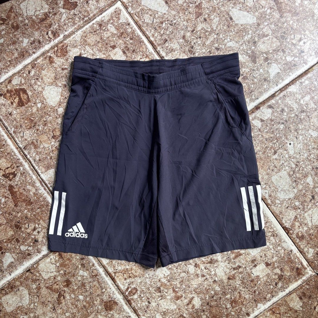 Addidas Climacool Shorts (Category: Shorts) located in Manila. Submitted by loydgani (Listing ID 1468761454, Image 1). Description: Addidas Climacool Short Waist 34 (Gaterize w/ Lace) Length 20 Hemp 11 Issue ❌ Price + sf 📍Cebu.