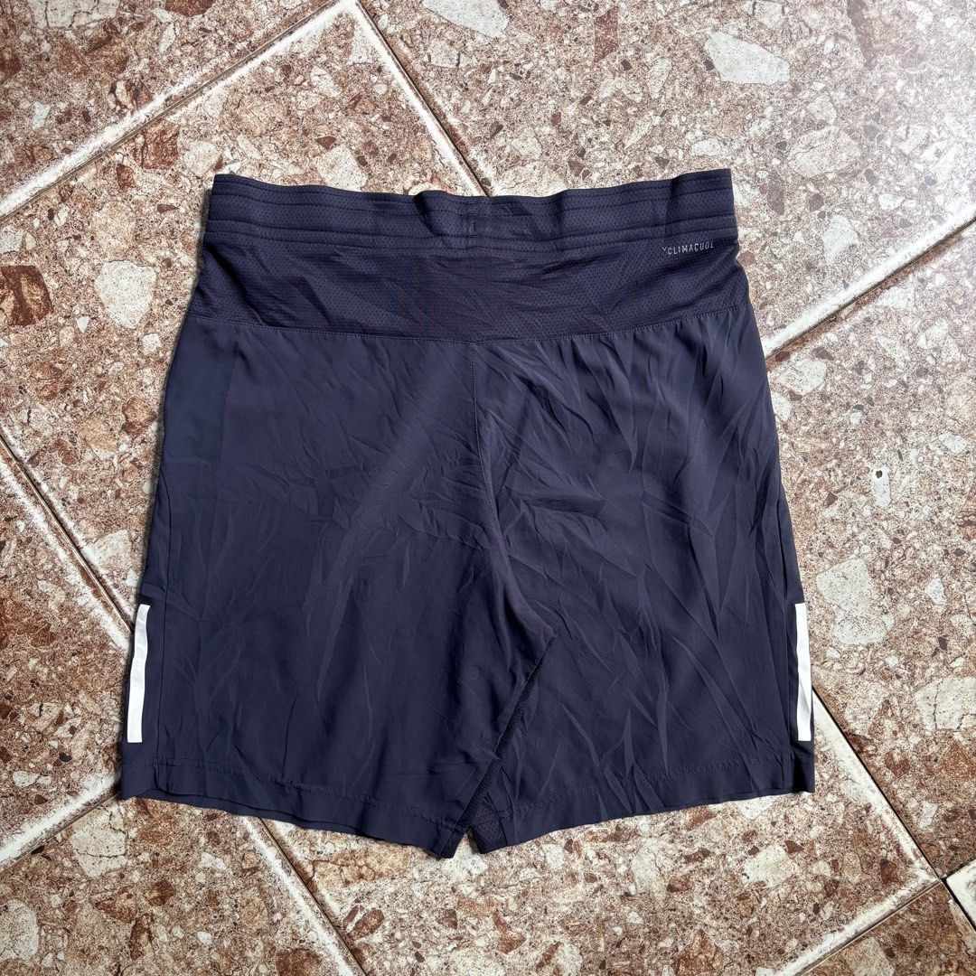 Addidas Climacool Shorts (Category: Shorts) located in Manila. Submitted by loydgani (Listing ID 1468761454, Image 2). Description: Addidas Climacool Short Waist 34 (Gaterize w/ Lace) Length 20 Hemp 11 Issue ❌ Price + sf 📍Cebu.