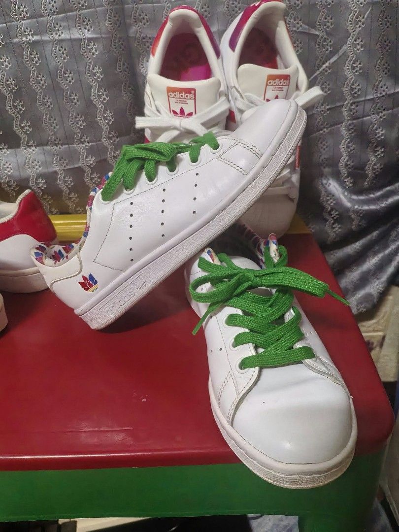 Addidassd (Category: Sneakers) located in Muntinlupa City. Submitted by adohr27 (Listing ID 1468715446, Image 3). Description: PM nalang sa may naisip hindi na ginagamit..
