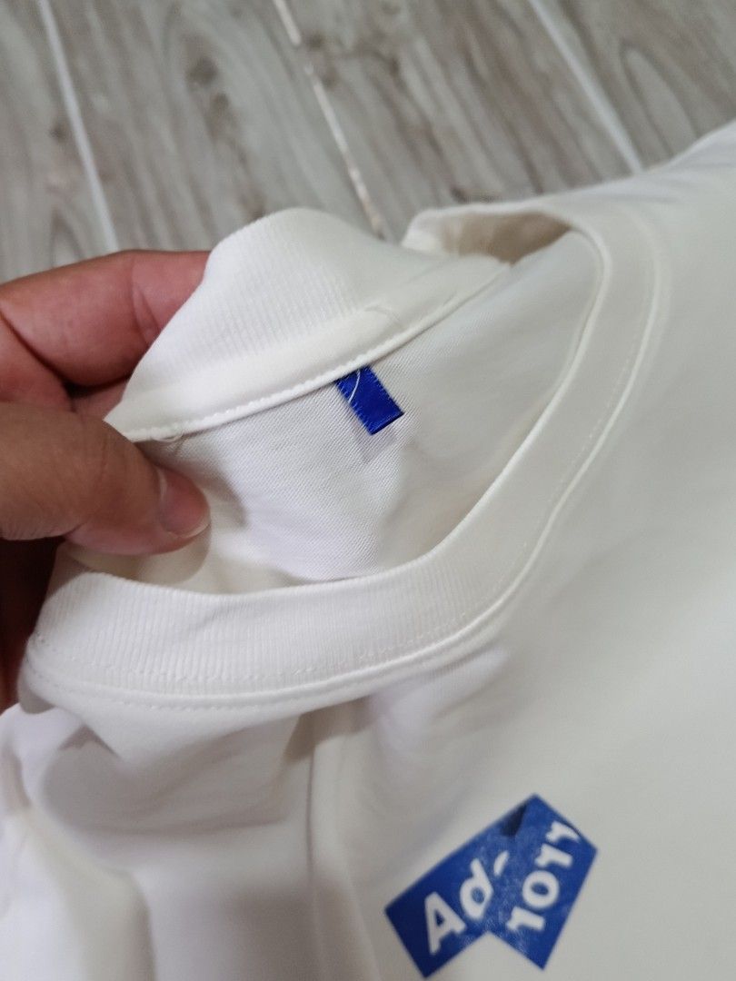 ADER ERROR TSHIRT (freeshipping) (Category: Tshirts & Polo Shirts ) located in Quezon City. Submitted by gyl-stop (Listing ID 1468860281, Image 3). Description: free shipping 20 x 28 excellent condi cr: 9.8/10 issue: none.