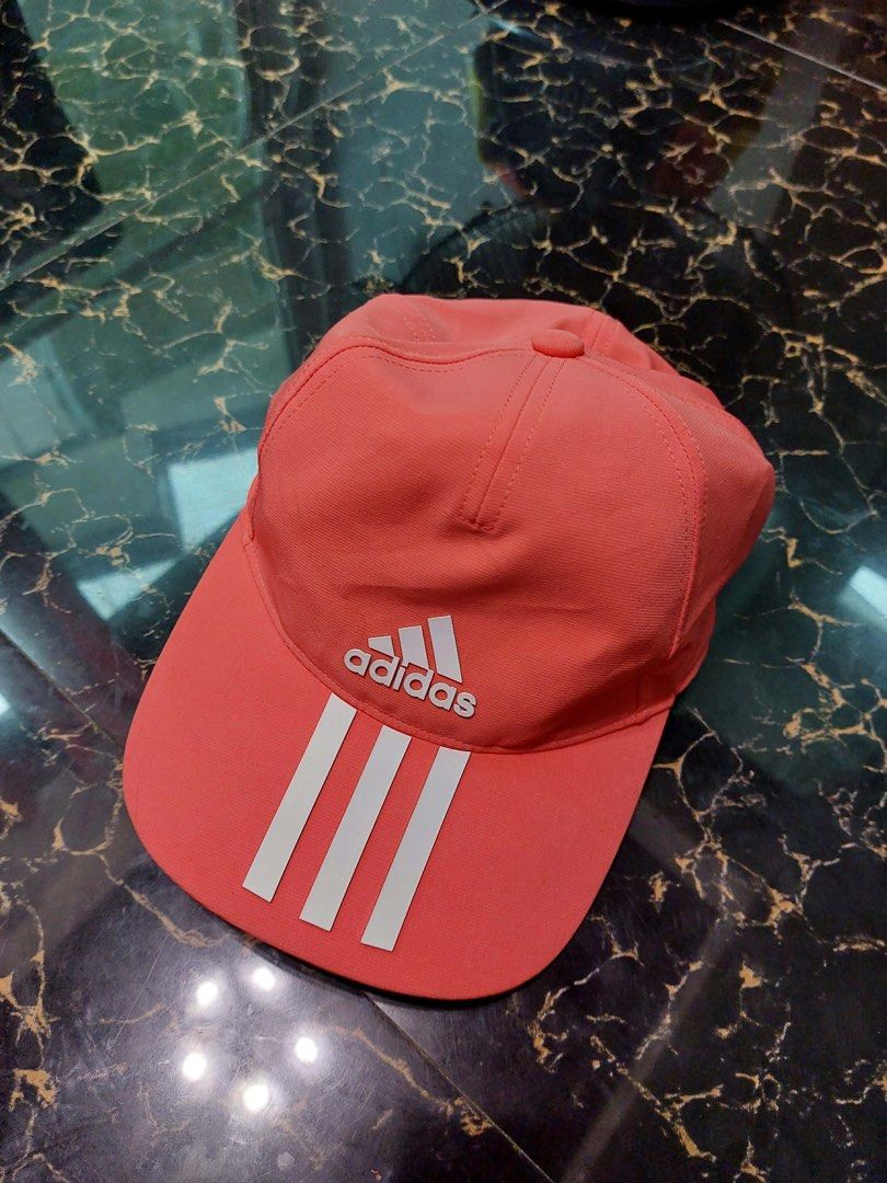 Adidas Aeroready 3 Stripes (Category: Caps & Hats) located in Bacolod City. Submitted by escanaur (Listing ID 1468768445, Image 1). Description: di po nagagamit one size loc: Bacolod mop: GCash mod: J&T.