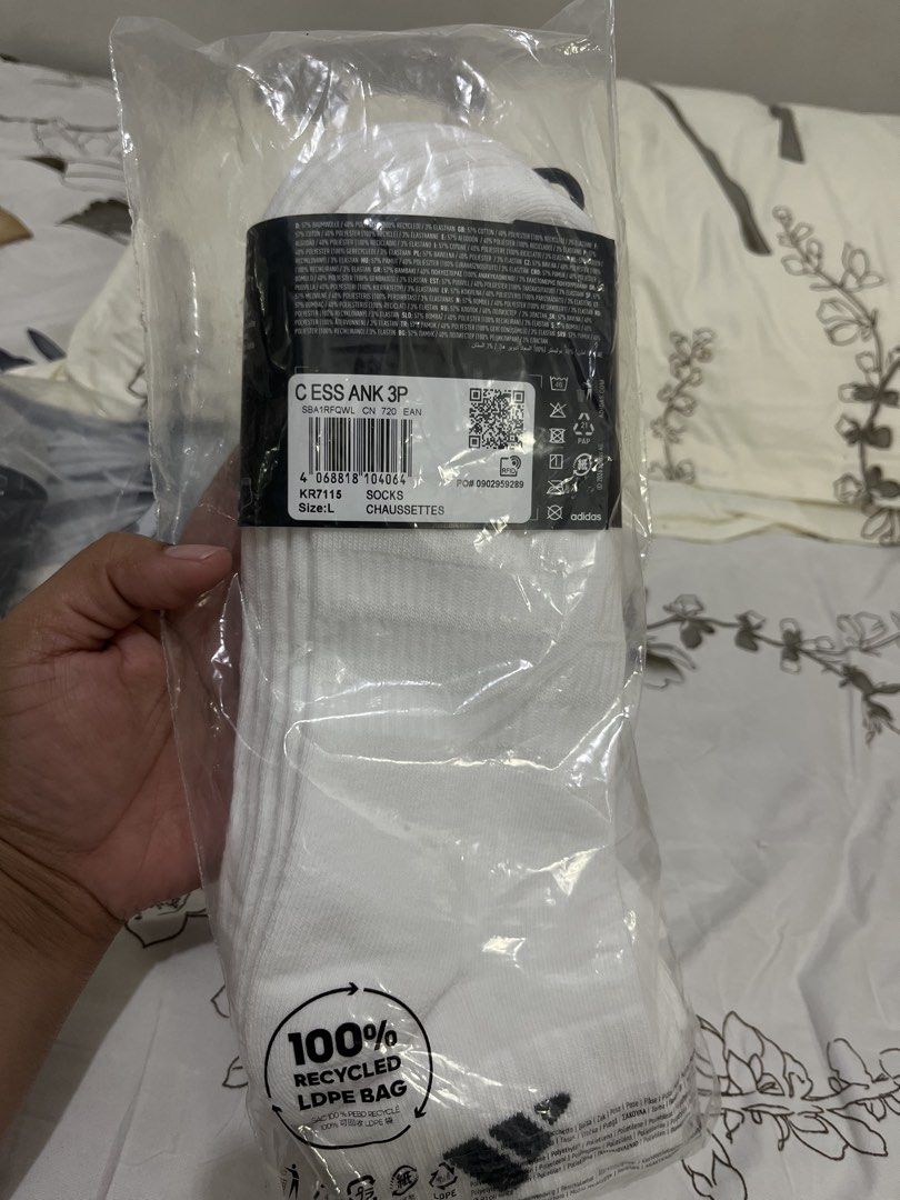 Adidas Original Cushioned Ankle Socks White Size L (Category: Socks) located in Cebu City. Submitted by iamgee89 (Listing ID 1468759367, Image 2). Description: - Brand: Adidas - Item: Cushioned ankle socks - Color: White - Quantity: Pack of 3 pairs - Size: L (fits EU 43-45 or US M 9-10.5) - Condition: Brand new, sealed in original plastic packaging with tags attached - Selling very low - RFS: Got a wrong size Guaranteed Original Adidas Socks Loca