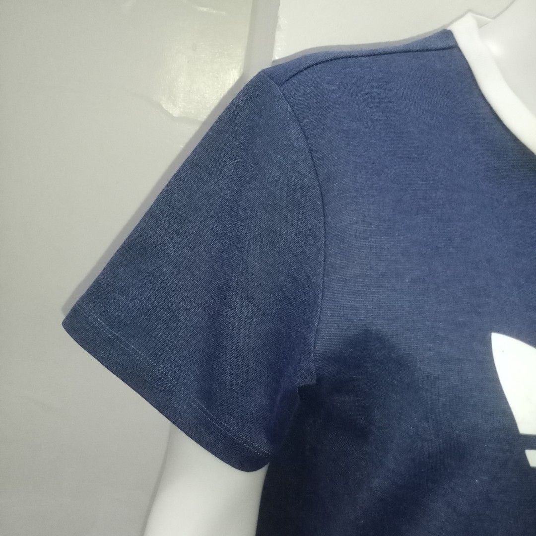 Adidas Dress (Category: Dresses) located in Manila. Submitted by shoekendi (Listing ID 1468927124, Image 3). Description: looks new.