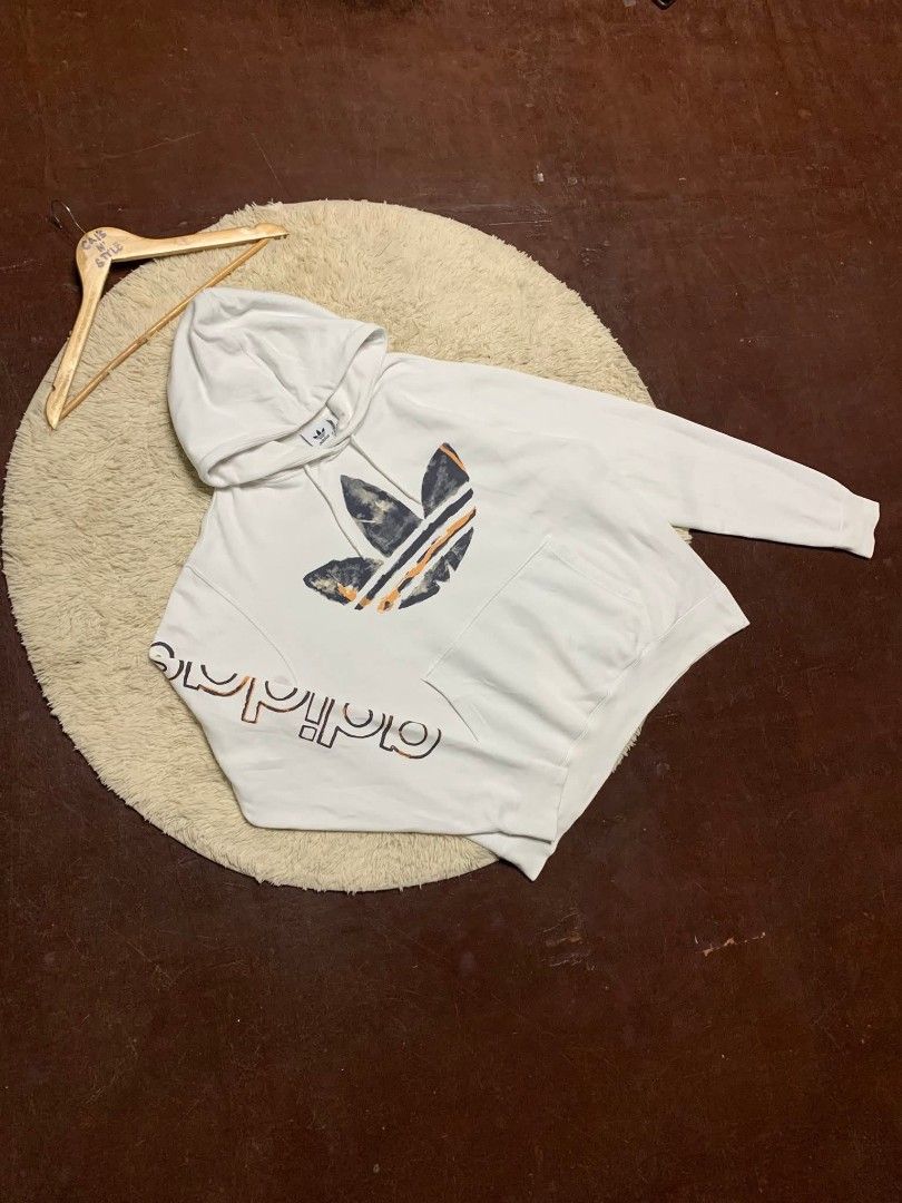 Adidas Hoodie jacket (Category: Coats, Jackets and Outerwear) located in Lianga. Submitted by legitseller12345678 (Listing ID 1468836651, Image 2). Description: Adidas Hoodie Jacket📌 Excellent to new Size Medium on tag, fit up to large Dimes 23-24x27 Solid yan sa personal Need wash Mine 700 Plus sf.