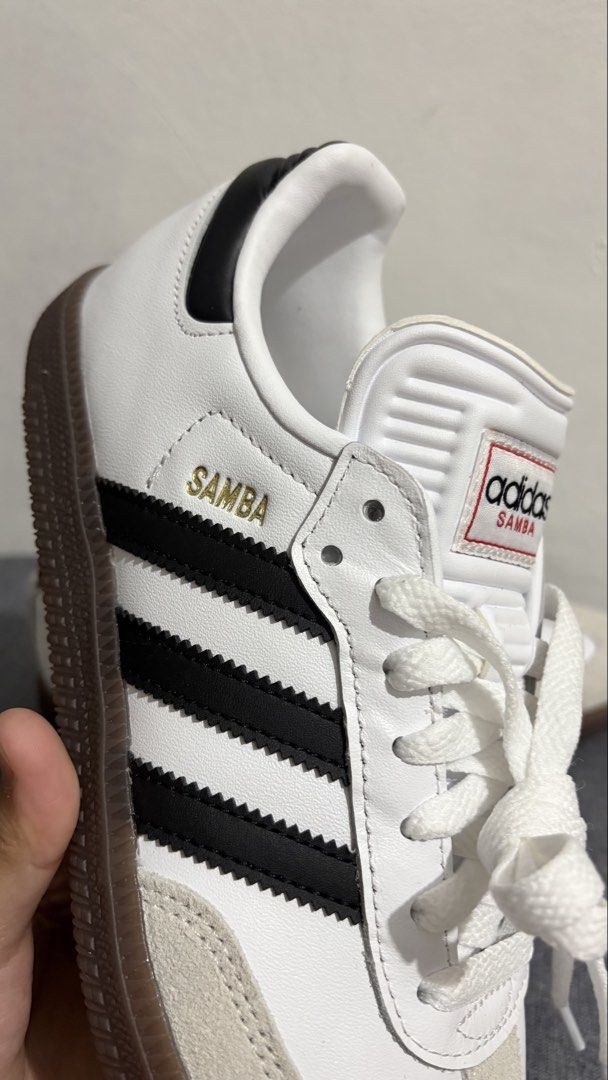 ADIDAS SAMBA (Category: Casual Shoes) located in Baliuag. Submitted by jnlynlcbo (Listing ID 1468733100, Image 3). Description: FOR SALE! Adidas Samba 👟 original & brand new! bought in japan size: US: 5.5 UK: 5 EU: 38 JP: 23.5 cm .