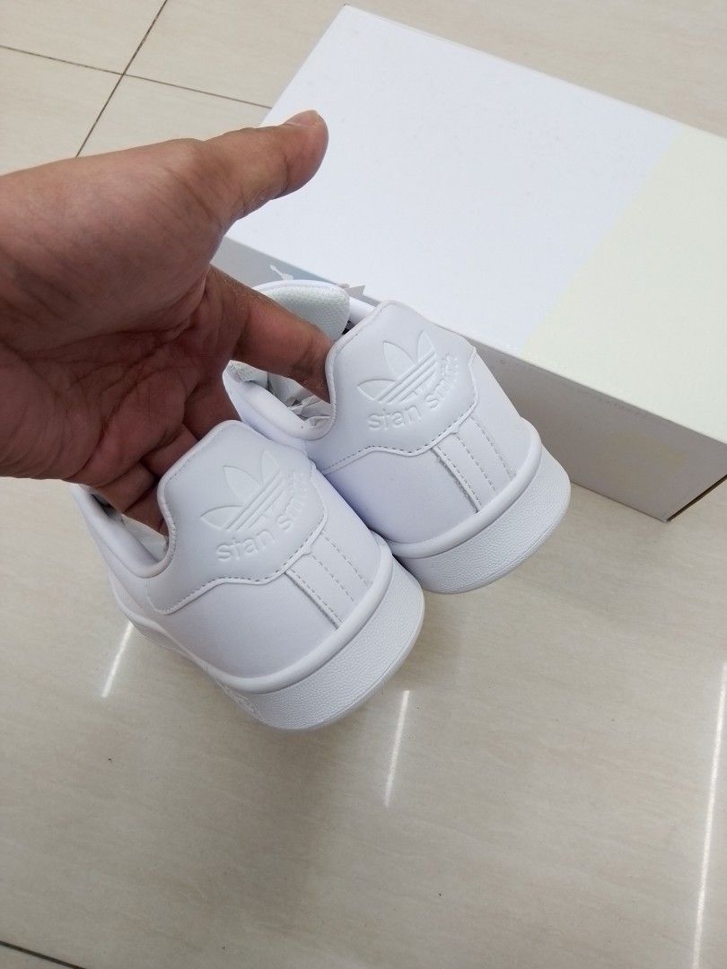 Adidas Stan Smith "All white" 🛒 (Category: Sneakers) located in Manila. Submitted by josier_181 (Listing ID 1468884808, Image 3). Description: Available now Ma'am/Sir Pm for more details Your order via lalamove COD or GCASH payment. Kung anong nasa post ko po yun po mismo ang dadating na item sa inyo 💯 Good quality and condition Thank you and God bless Womens Size Guide 5US - 36 EU/FR - 22CM 6US - 37 EU/FR - 23CM 6.5US - 37.5 EU/FR - 23.5CM 7US