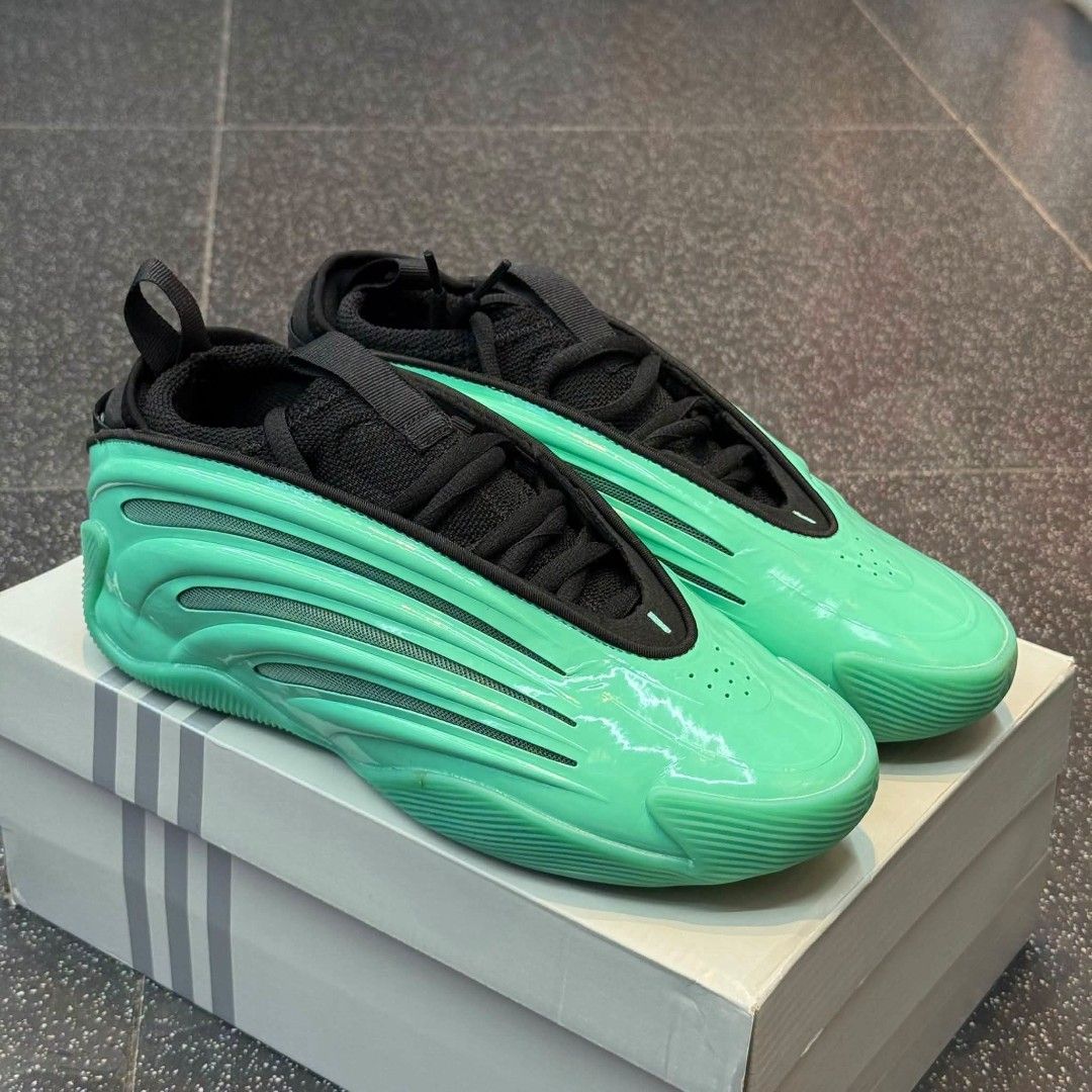 Adidas Vol 9 "Metamorphosis" 🛒 (Category: Sneakers) located in Manila. Submitted by josier_181 (Listing ID 1468887010, Image 1). Description: Available now Ma'am/Sir Pm for more details Your order via lalamove COD or GCASH payment. Kung anong nasa post ko po yun po mismo ang dadating na item sa inyo 💯 Good quality and condition Thank you and God bless Womens Size Guide 5US - 36 EU/FR - 22CM 6US - 37 EU/FR - 23CM 6.5US - 37.5 EU/FR - 23.5CM 7US 
