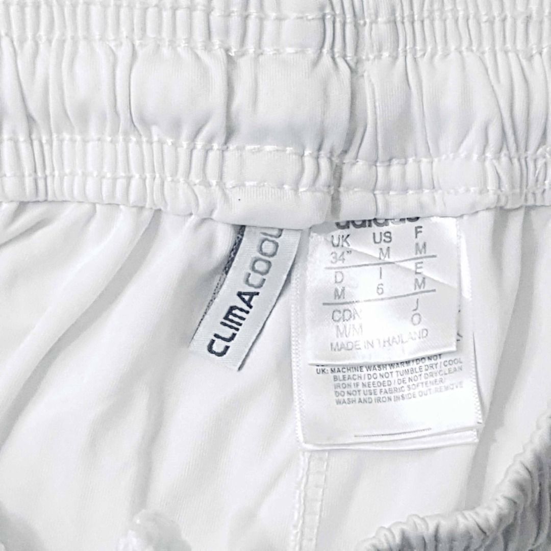 adidas white shorts (Category: Shorts) located in Cebu City. Submitted by dwightmendozasr (Listing ID 1468733347, Image 3). Description: adidas white shorts M on tag W- 32.0 L - 18.0 ~signs of usage which are normal for preloved items Php 180.00 + shipping fee CODE: OO7.